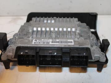 Computer Motormanagement Citroen C5 O84685, Nieuw