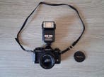 Yashica FX-3 super 2000 + 3.5-4.5/35-70mm + Flash CS-220