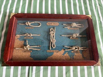 Decoratief ornament - Frankrijk - “Sailor Knots” Kast