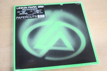 Linkin Park - Papercuts + Backstage Passes + Guitar Pick - 2, Nieuw in verpakking