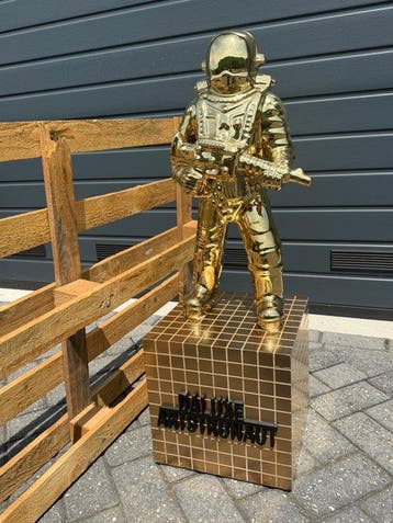 Daluxe Art - 1999 • XXL DALUXE ARTSTRONAUT Display – 90 cm
