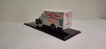 Carlo Brianza 1:43 - Camion miniature - Ceirano 47 CRA