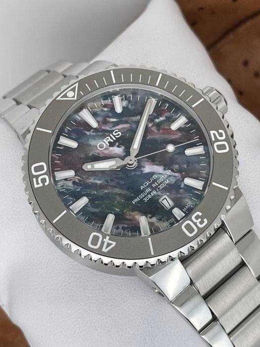 Oris - Aquis Date Upcycle Automatic - 01 733 7766 4150-Set -, Bijoux, Sacs & Beauté, Montres | Hommes