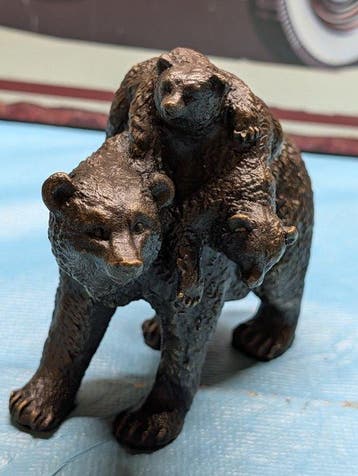 Unknown - Figuur - Exquisite Bronze Skulptur Bären Familie -