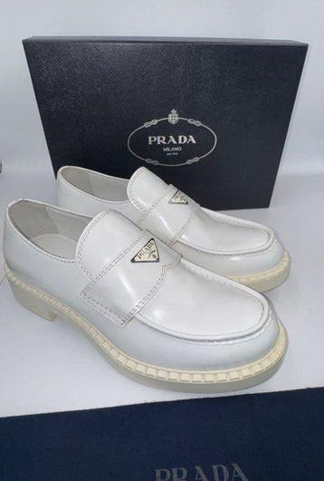 Prada - Mocassins - Maat: EU 44.5