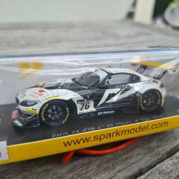 Spark 1:43 - Model raceauto - BMW Z4 n°76 24 Hours of Spa