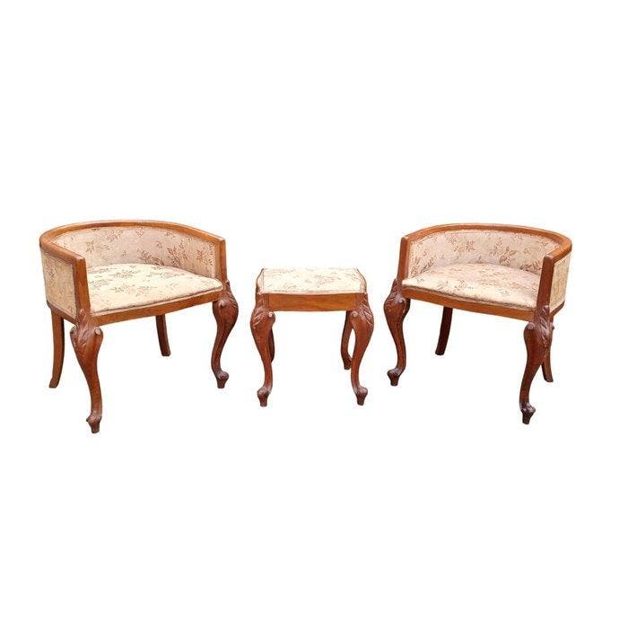 Fauteuil - Noyer - Lot de deux fauteuils à pozzetto et, Antiquités & Art, Curiosités & Brocante