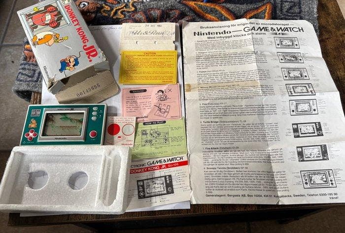 Nintendo - Game & Watch - Donkey Kong Jr. dj-101 - Handheld, Games en Spelcomputers, Spelcomputers | Overige Accessoires