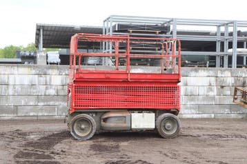 Veiling: Schaarlift JLG 3369LE Elektrisch 12m 2001, Ophalen