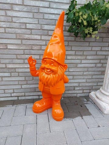 Beeld, garden statue 95 cm high gnome pin hat - 95 cm -