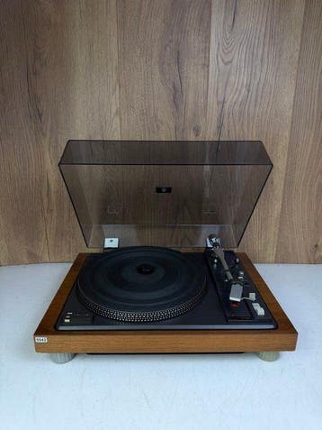 Kenwood - KP-5022 Direct-Drive Fully Automatic Platenspeler