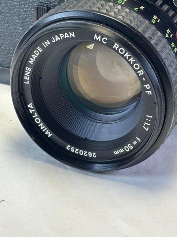 Minolta SR T 101 b ( black ) + Rokkor 1.7/50 mm lens Single, Nieuw