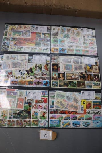 Wereld 1980/1995 - Collectie van 40 sets van elk 100, Gestempeld