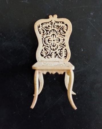 Antique - Poppenhuis - Antique Bone Doll House Miniature