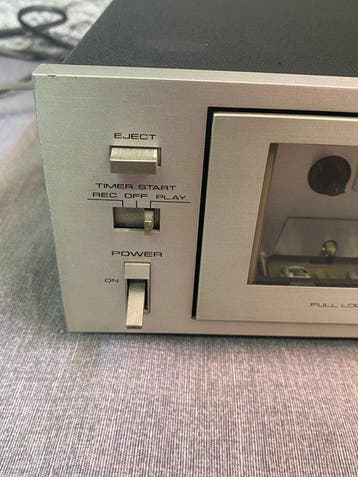 Pioneer - CT-300 Audiocassette deck