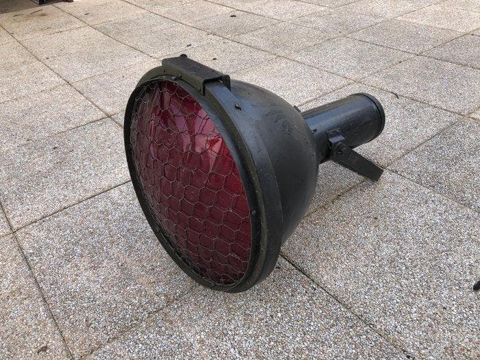 Rare Vintage 1950s Industrial Reflector Lamp Light – Iconic, Antiek en Kunst, Antiek | Wandborden en Tegels