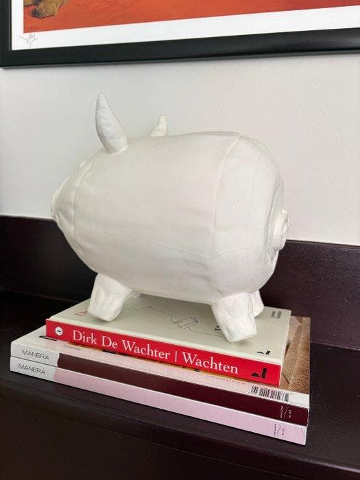 Serax - Kiki van Eijk - sculptuur, Soft piggy - 33 cm -, Antiquités & Art, Art | Objets design