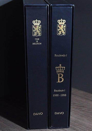 Accessoires Belgique - 2 albums DAVO de luxe vides avec, Gestempeld