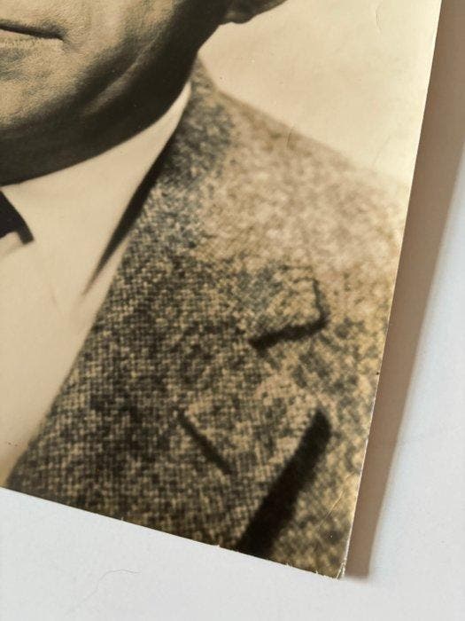 Unbekannt - Anthony Quinn, Antiquités & Art, Art | Objets design