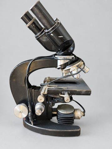Binoculair samengesteld microscoop - 12200 - 1960-1970,