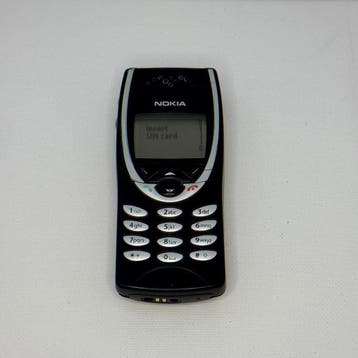 Nokia 8210 - Mobiele telefoon - In originele verpakking, Games en Spelcomputers, Nieuw
