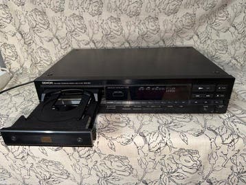 Denon - DCD-810 Super Linear Converter Cd-speler