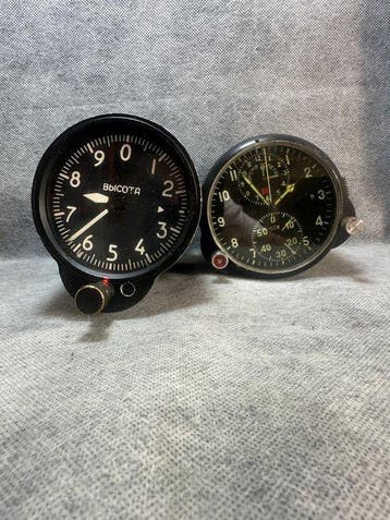 1MChZ MIG-29 AChS - Luchtvaarthorloge met stopwatch. VD-10