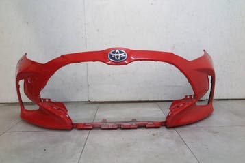 voorbumper Toyota Yaris IV 52119-K0050, Auto-onderdelen, Verzenden, Gebruikt