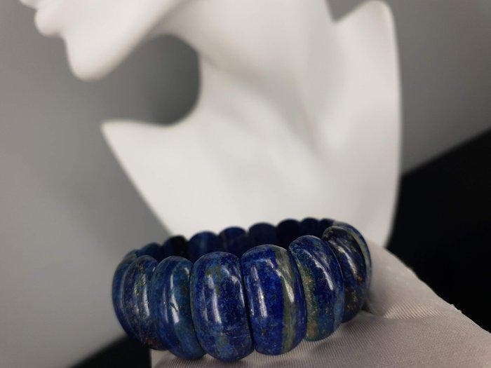 Natuurlijke lapis lazuli edelsteen circuit: 17 cm - 18,5 cm, Verzamelen, Mineralen en Fossielen