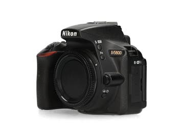 Nikon D5600 - <6.500 kliks - 1 jaar garantie, Ophalen of Verzenden