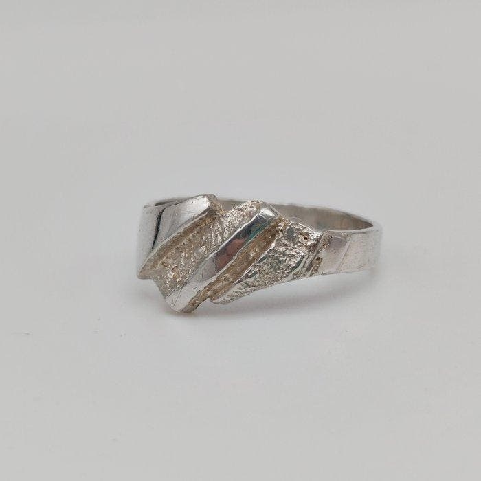 Zonder minimumprijs - Ring Zilver - AKT - Riitta Hakala, Handtassen en Accessoires, Ringen