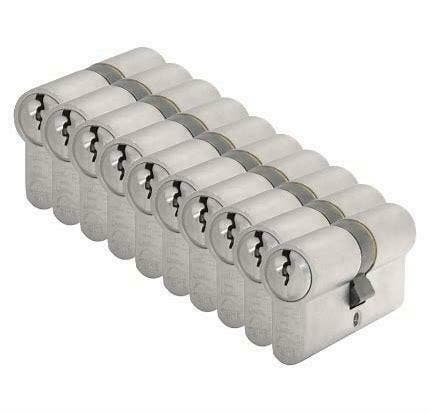 10 gelijk sluitende S2skg**s6 60 mm 30/30 met 30 sleutels !!, Doe-het-zelf en Bouw, Hang- en Sluitwerk, Slot, Nieuw, Koper of Messing