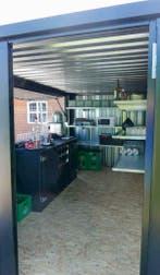 Barcontainer snel te leveren voor een scherpe prijs!, Ophalen, 200 tot 400 cm, Nieuw, 1 raam